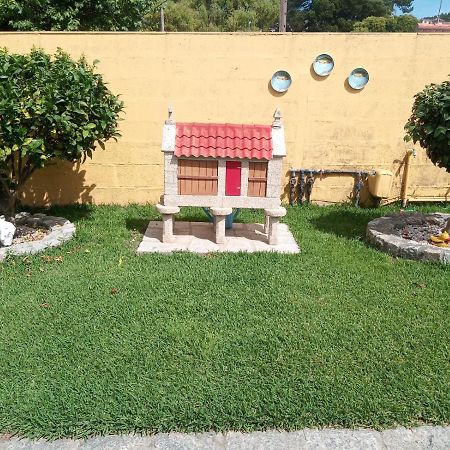Casa en primera línea de playa O Grove Exterior foto