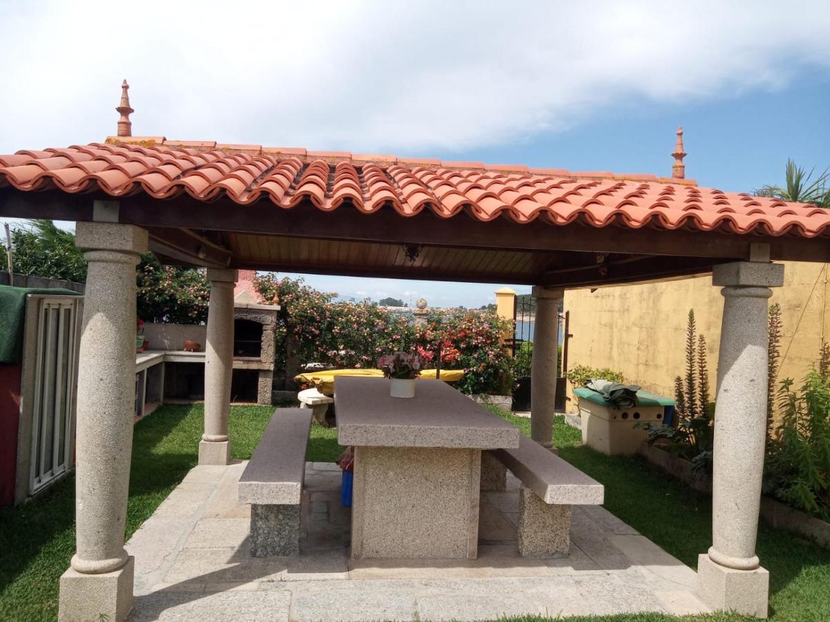 Casa en primera línea de playa O Grove Exterior foto
